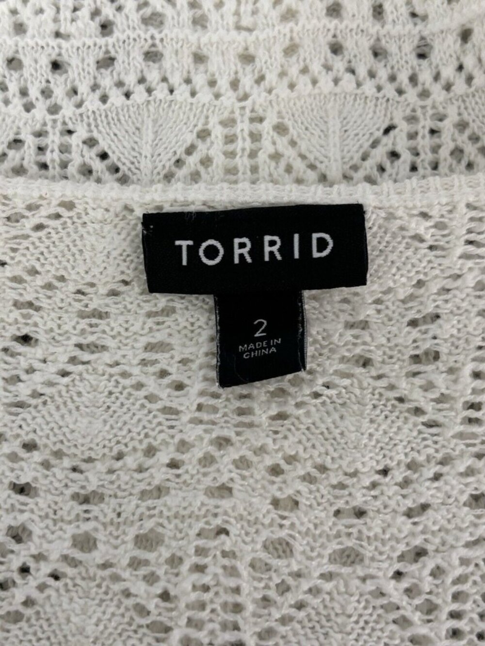 Torrid Open Stitch Pullover V-neck Cinched Front Sweater  Color White Size 2 - Picture 4 of 5